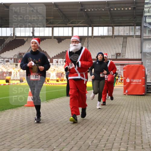 08.12.2024 - St. Pauli X-Mass-Run No. 14 Yannick Fuchs http://msf.ph/oto/7474414 08.12.2024 10:08:42 Ziel 23, 54, 136, 292, 301, 436, 449, 451, 731, 997, 1026, 1167, 1183, 1310, 1952, 1961, 2753 meine-sportfotos.de