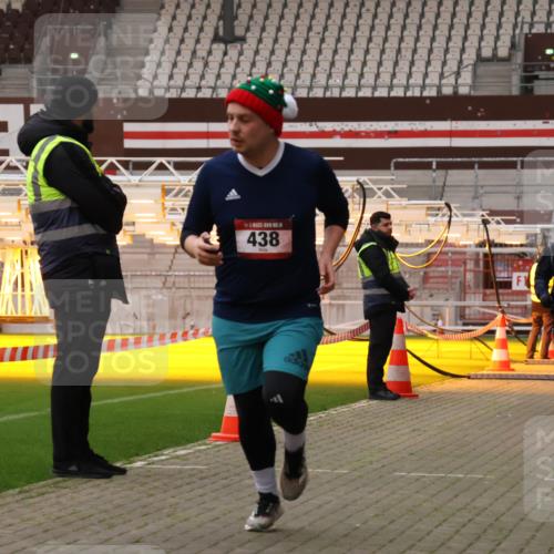 08.12.2024 - St. Pauli X-Mass-Run No. 14 Yannick Fuchs http://msf.ph/oto/7474503 08.12.2024 09:56:02 Ziel 415, 438, 1852, 1946, 3094 meine-sportfotos.de