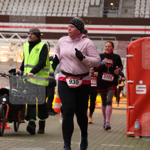 08.12.2024 - St. Pauli X-Mass-Run No. 14 Yannick Fuchs http://msf.ph/oto/7474579 08.12.2024 10:08:57 Ziel 54, 136, 325, 451, 930, 1156, 1159, 2205 meine-sportfotos.de
