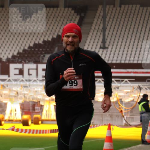 08.12.2024 - St. Pauli X-Mass-Run No. 14 Yannick Fuchs http://msf.ph/oto/7474889 08.12.2024 09:56:30 Ziel 288, 799, 2837, 2839, 3095, 3256, 3261 meine-sportfotos.de
