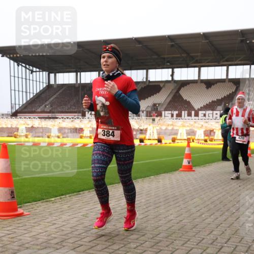 08.12.2024 - St. Pauli X-Mass-Run No. 14 Yannick Fuchs http://msf.ph/oto/7475322 08.12.2024 09:57:05 Ziel 364, 384, 420, 755, 763, 904, 1291, 1741, 1982, 2267, 3022, 3139 meine-sportfotos.de