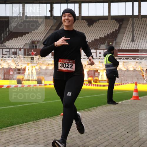 08.12.2024 - St. Pauli X-Mass-Run No. 14 Yannick Fuchs http://msf.ph/oto/7475374 08.12.2024 09:57:09 Ziel 364, 384, 420, 755, 763, 904, 1291, 1982, 2267, 3022, 3139, 3162 meine-sportfotos.de