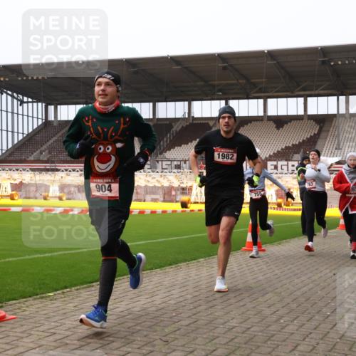 08.12.2024 - St. Pauli X-Mass-Run No. 14 Yannick Fuchs http://msf.ph/oto/7475469 08.12.2024 09:57:14 Ziel 364, 420, 755, 763, 904, 1291, 1982, 2267, 3022, 3162 meine-sportfotos.de
