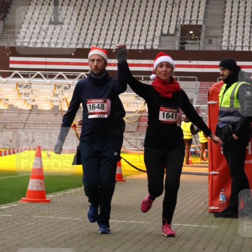 08.12.2024 - St. Pauli X-Mass-Run No. 14 Yannick Fuchs http://msf.ph/oto/7475484 08.12.2024 10:10:13 Ziel 239, 882, 894, 1098, 1641, 1648, 1955, 1965, 3123 meine-sportfotos.de