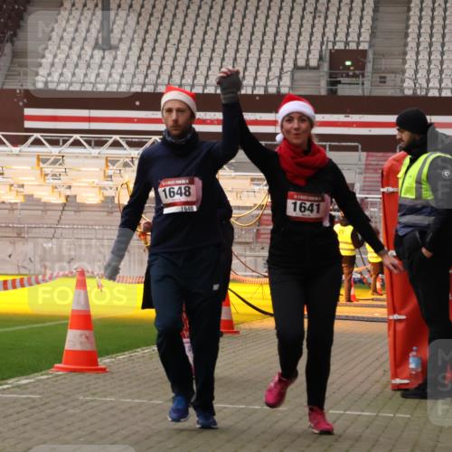 08.12.2024 - St. Pauli X-Mass-Run No. 14 Yannick Fuchs http://msf.ph/oto/7475486 08.12.2024 10:10:13 Ziel 239, 882, 894, 1098, 1641, 1648, 1955, 1965, 3123 meine-sportfotos.de
