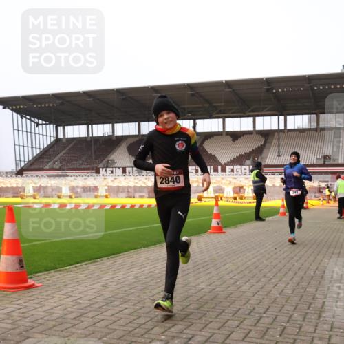 08.12.2024 - St. Pauli X-Mass-Run No. 14 Yannick Fuchs http://msf.ph/oto/7475769 08.12.2024 09:57:47 Ziel 391, 510, 2840, 2842, 3258 meine-sportfotos.de