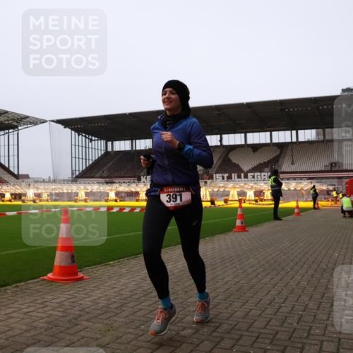 08.12.2024 - St. Pauli X-Mass-Run No. 14 Yannick Fuchs http://msf.ph/oto/7475816 08.12.2024 09:57:49 Ziel 391, 510, 1532, 2840, 2842 meine-sportfotos.de