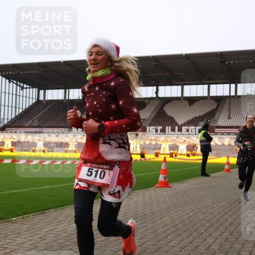 08.12.2024 - St. Pauli X-Mass-Run No. 14 Yannick Fuchs http://msf.ph/oto/7475907 08.12.2024 09:58:04 Ziel 510, 1396, 1397, 1532, 1789, 2872, 2934, 2943, 2944, 3092, 3171 meine-sportfotos.de