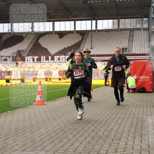 08.12.2024 - St. Pauli X-Mass-Run No. 14 Yannick Fuchs http://msf.ph/oto/7475998 08.12.2024 09:58:09 Ziel 55, 510, 1075, 1080, 1396, 1397, 1532, 1789, 2872, 2934, 2943, 2944, 3092, 3171 meine-sportfotos.de