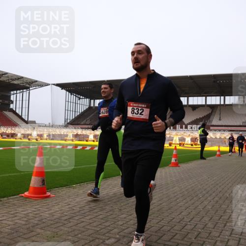 08.12.2024 - St. Pauli X-Mass-Run No. 14 Yannick Fuchs http://msf.ph/oto/7476514 08.12.2024 09:58:40 Ziel 49, 111, 488, 802, 832, 989, 1105, 1119, 1864, 2428, 2722, 2984, 3109 meine-sportfotos.de