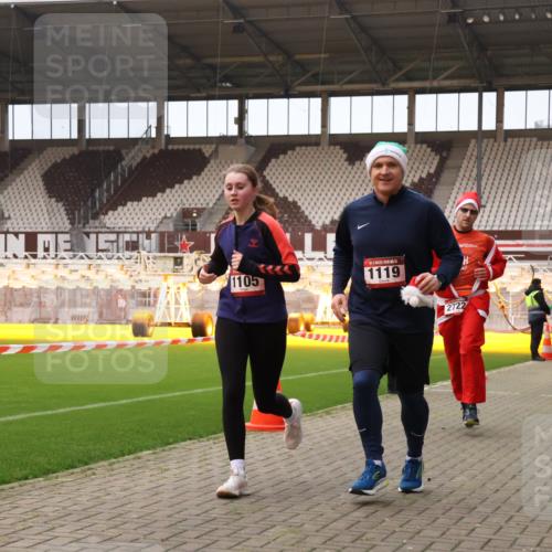 08.12.2024 - St. Pauli X-Mass-Run No. 14 Yannick Fuchs http://msf.ph/oto/7476584 08.12.2024 09:58:45 Ziel 49, 111, 488, 832, 989, 1105, 1119, 1864, 2428, 2722 meine-sportfotos.de