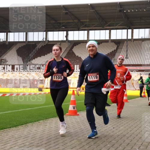 08.12.2024 - St. Pauli X-Mass-Run No. 14 Yannick Fuchs http://msf.ph/oto/7476597 08.12.2024 09:58:45 Ziel 49, 111, 488, 832, 989, 1105, 1119, 1864, 2428, 2722 meine-sportfotos.de
