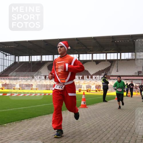 08.12.2024 - St. Pauli X-Mass-Run No. 14 Yannick Fuchs http://msf.ph/oto/7476628 08.12.2024 09:58:47 Ziel 111, 488, 832, 989, 1105, 1119, 2428, 2722 meine-sportfotos.de