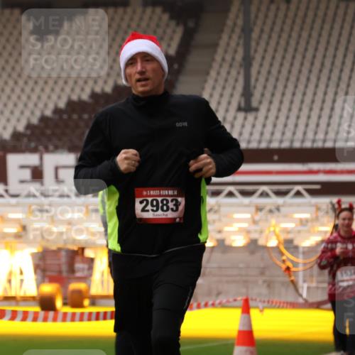 08.12.2024 - St. Pauli X-Mass-Run No. 14 Yannick Fuchs http://msf.ph/oto/7476832 08.12.2024 09:59:10 Ziel 738, 1202, 1534, 1802, 1874, 2983, 3293 meine-sportfotos.de