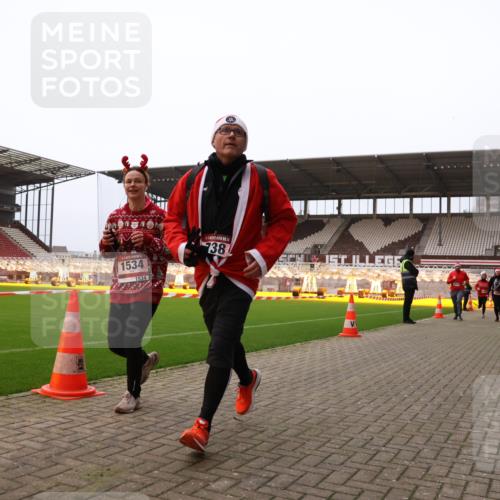 08.12.2024 - St. Pauli X-Mass-Run No. 14 Yannick Fuchs http://msf.ph/oto/7476935 08.12.2024 09:59:16 Ziel 431, 738, 1202, 1534, 1802, 1874, 2983, 3293 meine-sportfotos.de