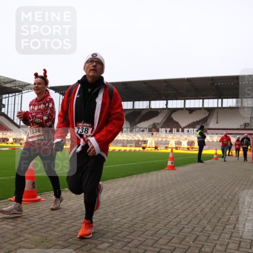 08.12.2024 - St. Pauli X-Mass-Run No. 14 Yannick Fuchs http://msf.ph/oto/7476942 08.12.2024 09:59:16 Ziel 431, 738, 1202, 1534, 1802, 1874, 2983, 3293 meine-sportfotos.de