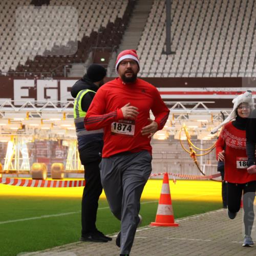 08.12.2024 - St. Pauli X-Mass-Run No. 14 Yannick Fuchs http://msf.ph/oto/7476965 08.12.2024 09:59:18 Ziel 431, 738, 1202, 1534, 1802, 1874, 2746, 2983, 3293 meine-sportfotos.de