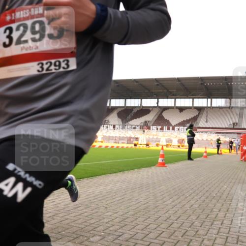 08.12.2024 - St. Pauli X-Mass-Run No. 14 Yannick Fuchs http://msf.ph/oto/7477067 08.12.2024 09:59:23 Ziel 431, 738, 1202, 1534, 1802, 1874, 2746, 2762, 3293 meine-sportfotos.de