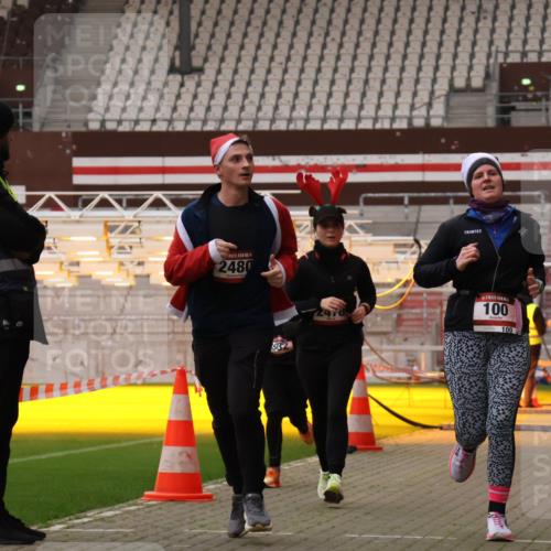 08.12.2024 - St. Pauli X-Mass-Run No. 14 Yannick Fuchs http://msf.ph/oto/7477346 08.12.2024 09:59:47 Ziel 100, 190, 2478, 2480, 2762, 2932, 2958, 3156, 3157, 3294 meine-sportfotos.de