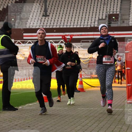 08.12.2024 - St. Pauli X-Mass-Run No. 14 Yannick Fuchs http://msf.ph/oto/7477354 08.12.2024 09:59:47 Ziel 100, 190, 2478, 2480, 2762, 2932, 2958, 3156, 3157, 3294 meine-sportfotos.de