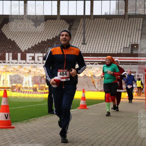 08.12.2024 - St. Pauli X-Mass-Run No. 14 Yannick Fuchs http://msf.ph/oto/7477949 08.12.2024 10:00:31 Ziel 174, 259, 484, 608, 1393, 1725, 2760, 3013, 3015, 3170 meine-sportfotos.de