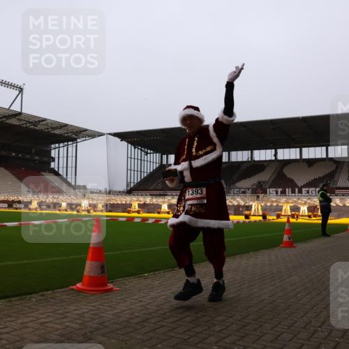 08.12.2024 - St. Pauli X-Mass-Run No. 14 Yannick Fuchs http://msf.ph/oto/7478064 08.12.2024 10:00:36 Ziel 174, 484, 608, 1393, 1725, 2760 meine-sportfotos.de