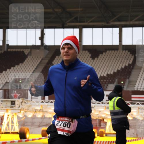 08.12.2024 - St. Pauli X-Mass-Run No. 14 Yannick Fuchs http://msf.ph/oto/7478121 08.12.2024 10:00:39 Ziel 174, 484, 608, 1393, 1725, 2760 meine-sportfotos.de