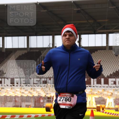 08.12.2024 - St. Pauli X-Mass-Run No. 14 Yannick Fuchs http://msf.ph/oto/7478140 08.12.2024 10:00:40 Ziel 174, 484, 608, 1393, 1725, 2760 meine-sportfotos.de