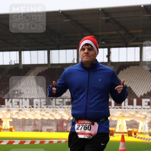 08.12.2024 - St. Pauli X-Mass-Run No. 14 Yannick Fuchs http://msf.ph/oto/7478144 08.12.2024 10:00:40 Ziel 174, 484, 608, 1393, 1725, 2760 meine-sportfotos.de