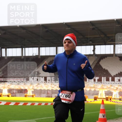 08.12.2024 - St. Pauli X-Mass-Run No. 14 Yannick Fuchs http://msf.ph/oto/7478150 08.12.2024 10:00:40 Ziel 174, 484, 608, 1393, 1725, 2760 meine-sportfotos.de