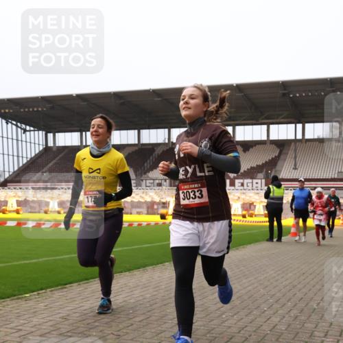 08.12.2024 - St. Pauli X-Mass-Run No. 14 Yannick Fuchs http://msf.ph/oto/7478310 08.12.2024 10:01:06 Ziel 410, 418, 642, 1750, 1773, 2447, 2696, 2808, 2809, 3033 meine-sportfotos.de