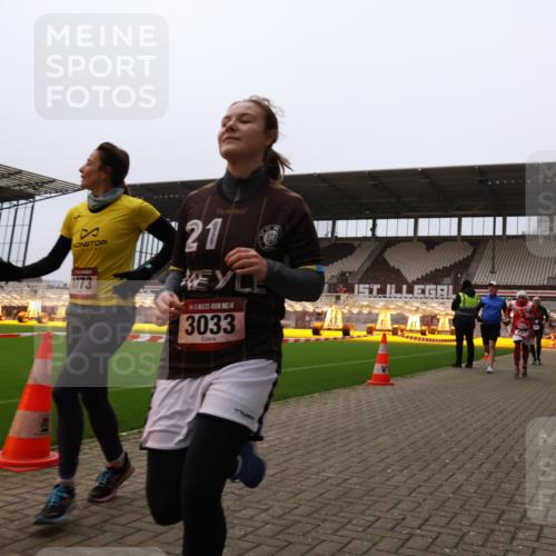 08.12.2024 - St. Pauli X-Mass-Run No. 14 Yannick Fuchs http://msf.ph/oto/7478332 08.12.2024 10:01:07 Ziel 410, 418, 642, 1750, 1773, 2447, 2696, 2808, 2809, 3033 meine-sportfotos.de