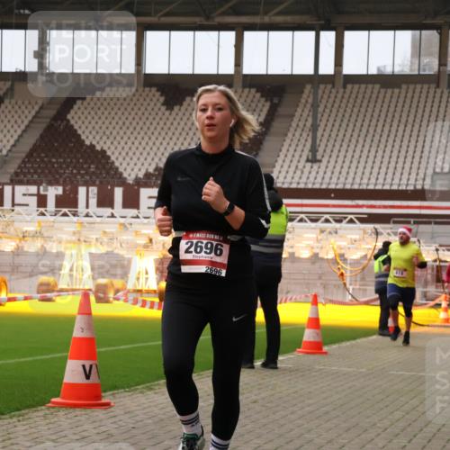 08.12.2024 - St. Pauli X-Mass-Run No. 14 Yannick Fuchs http://msf.ph/oto/7478465 08.12.2024 10:01:19 Ziel 410, 418, 512, 713, 946, 1750, 2447, 2696 meine-sportfotos.de