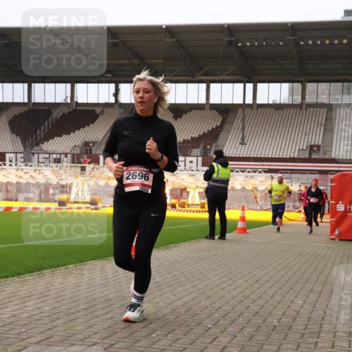 08.12.2024 - St. Pauli X-Mass-Run No. 14 Yannick Fuchs http://msf.ph/oto/7478475 08.12.2024 10:01:20 Ziel 410, 418, 512, 713, 946, 2447, 2696 meine-sportfotos.de