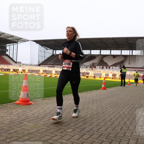 08.12.2024 - St. Pauli X-Mass-Run No. 14 Yannick Fuchs http://msf.ph/oto/7478493 08.12.2024 10:01:20 Ziel 410, 418, 512, 713, 946, 2447, 2696 meine-sportfotos.de