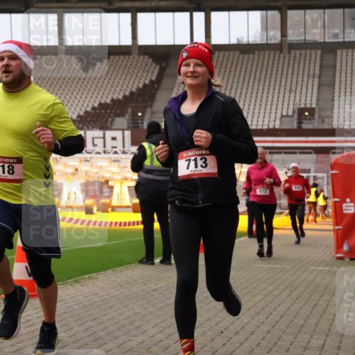 08.12.2024 - St. Pauli X-Mass-Run No. 14 Yannick Fuchs http://msf.ph/oto/7478532 08.12.2024 10:01:24 Ziel 418, 512, 713, 946, 2696 meine-sportfotos.de