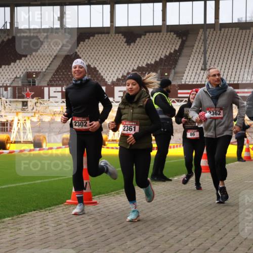 08.12.2024 - St. Pauli X-Mass-Run No. 14 Yannick Fuchs http://msf.ph/oto/7478939 08.12.2024 10:01:59 Ziel 86, 1751, 1784, 2302, 2361, 2362, 2817, 2826, 2833, 2965, 3093, 3304 meine-sportfotos.de