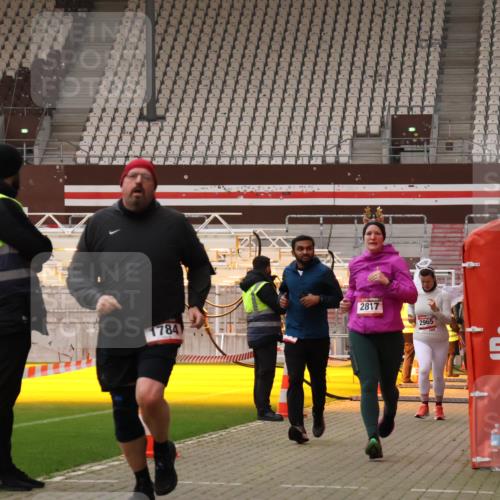 08.12.2024 - St. Pauli X-Mass-Run No. 14 Yannick Fuchs http://msf.ph/oto/7479023 08.12.2024 10:02:04 Ziel 86, 588, 1784, 2302, 2361, 2362, 2780, 2817, 2826, 2965, 3093, 3304 meine-sportfotos.de