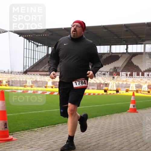 08.12.2024 - St. Pauli X-Mass-Run No. 14 Yannick Fuchs http://msf.ph/oto/7479071 08.12.2024 10:02:07 Ziel 86, 588, 838, 1784, 2302, 2361, 2362, 2780, 2817, 2826, 2965, 3093, 3255, 3304 meine-sportfotos.de