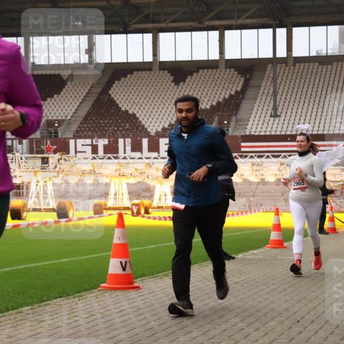 08.12.2024 - St. Pauli X-Mass-Run No. 14 Yannick Fuchs http://msf.ph/oto/7479107 08.12.2024 10:02:09 Ziel 86, 588, 838, 1784, 2302, 2361, 2362, 2780, 2817, 2826, 2965, 3093, 3255, 3304 meine-sportfotos.de