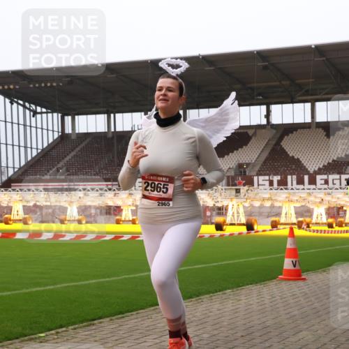 08.12.2024 - St. Pauli X-Mass-Run No. 14 Yannick Fuchs http://msf.ph/oto/7479175 08.12.2024 10:02:12 Ziel 588, 838, 1784, 2780, 2817, 2965, 3255, 3304 meine-sportfotos.de
