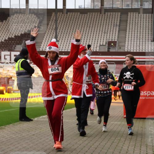08.12.2024 - St. Pauli X-Mass-Run No. 14 Yannick Fuchs http://msf.ph/oto/7479507 08.12.2024 10:02:38 Ziel 187, 479, 604, 609, 1018, 1275, 2211, 2334, 2371, 2426, 2898, 3104, 3105 meine-sportfotos.de