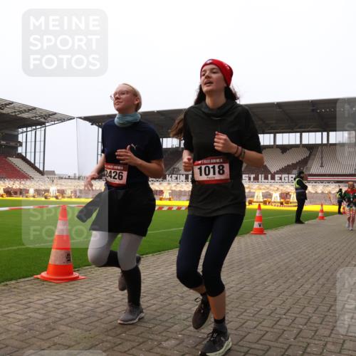08.12.2024 - St. Pauli X-Mass-Run No. 14 Yannick Fuchs http://msf.ph/oto/7479903 08.12.2024 10:02:54 Ziel 345, 349, 613, 630, 1018, 1219, 1275, 1958, 2211, 2213, 2426, 2898, 3039, 3104, 3105 meine-sportfotos.de