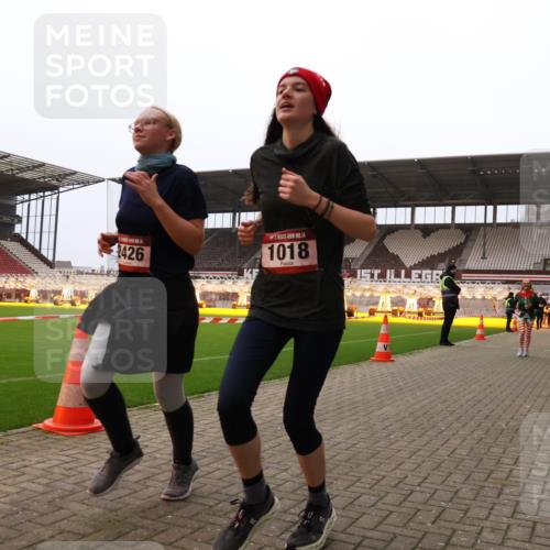 08.12.2024 - St. Pauli X-Mass-Run No. 14 Yannick Fuchs http://msf.ph/oto/7479907 08.12.2024 10:02:54 Ziel 345, 349, 613, 630, 1018, 1219, 1275, 1958, 2211, 2213, 2426, 2898, 3039, 3104, 3105 meine-sportfotos.de
