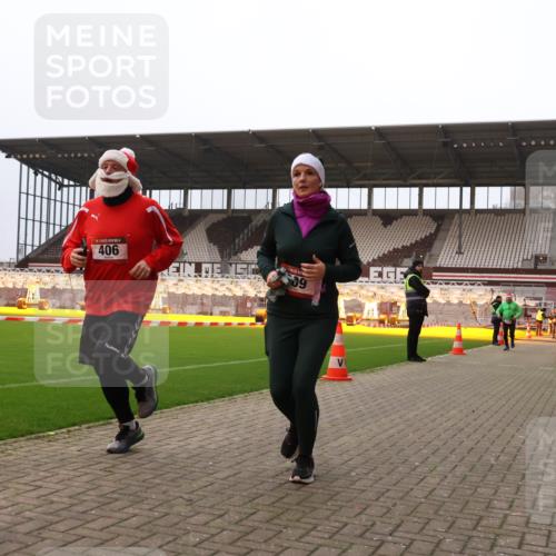 08.12.2024 - St. Pauli X-Mass-Run No. 14 Yannick Fuchs http://msf.ph/oto/7480397 08.12.2024 10:03:21 Ziel 253, 406, 809, 1385, 2822, 3260 meine-sportfotos.de