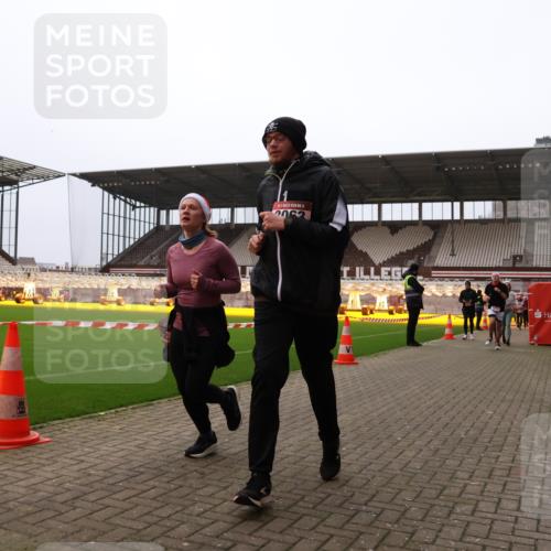 08.12.2024 - St. Pauli X-Mass-Run No. 14 Yannick Fuchs http://msf.ph/oto/7480637 08.12.2024 10:03:49 Ziel 330, 624, 1678, 1912, 1949, 2093, 2094, 2098, 2219, 2663, 2759, 2848, 2948, 2955, 3062, 3063, 3070, 3072, 3082, 3169, 3179, 3180 meine-sportfotos.de