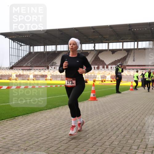 08.12.2024 - St. Pauli X-Mass-Run No. 14 Yannick Fuchs http://msf.ph/oto/7481813 08.12.2024 10:05:22 Ziel 24, 126, 273, 312, 620, 949, 1959, 2015, 2031, 2146, 2165, 2836, 2889, 2890, 2903, 2904, 3077, 3310, 3311, 3312, 3313, 3314, 3315, 3316, 3317, 3318 meine-sportfotos.de