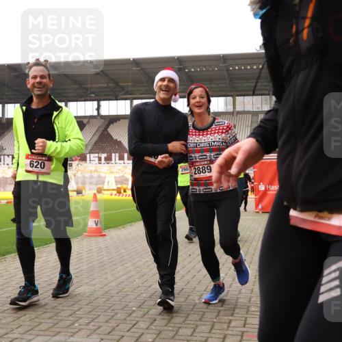 08.12.2024 - St. Pauli X-Mass-Run No. 14 Yannick Fuchs http://msf.ph/oto/7481871 08.12.2024 10:05:27 Ziel 126, 273, 312, 620, 949, 1959, 2031, 2056, 2080, 2146, 2165, 2889, 2890, 2903, 2904, 3310, 3311, 3312, 3314, 3315, 3316, 3317, 3339 meine-sportfotos.de