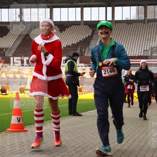 08.12.2024 - St. Pauli X-Mass-Run No. 14 Yannick Fuchs http://msf.ph/oto/7482000 08.12.2024 10:05:37 Ziel 126, 620, 751, 949, 1178, 1605, 1643, 1650, 1957, 2056, 2080, 2146, 2864, 2866, 2889, 2890, 2903, 2904, 3114, 3302, 3339 meine-sportfotos.de