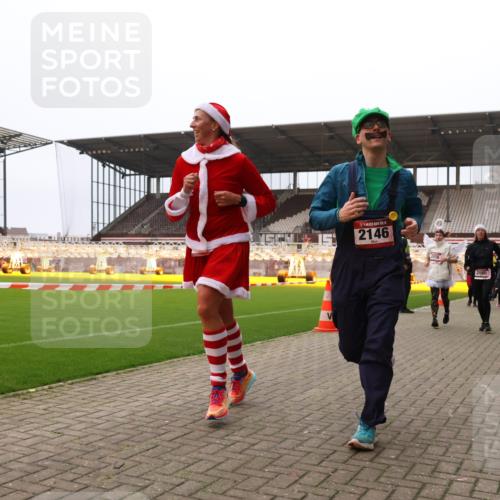 08.12.2024 - St. Pauli X-Mass-Run No. 14 Yannick Fuchs http://msf.ph/oto/7482030 08.12.2024 10:05:38 Ziel 126, 620, 751, 932, 949, 1178, 1605, 1643, 1650, 1957, 2056, 2077, 2080, 2146, 2603, 2864, 2866, 2903, 2904, 3114, 3302, 3339 meine-sportfotos.de